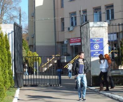Doar 15 locuri bugetate pentru doctoranzi la Universitatea din Oradea